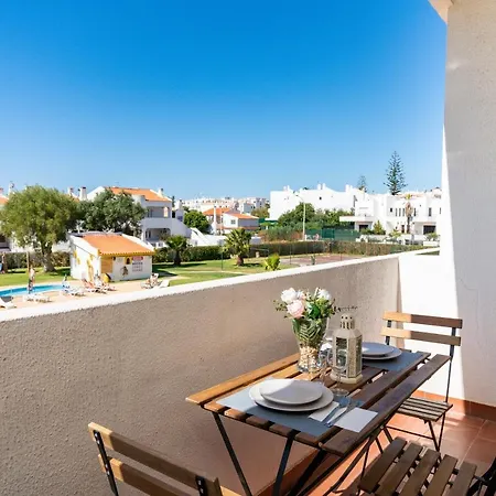 Silchoro - Lovely And Cosy Studio With Pool View In Apartment Albufeira